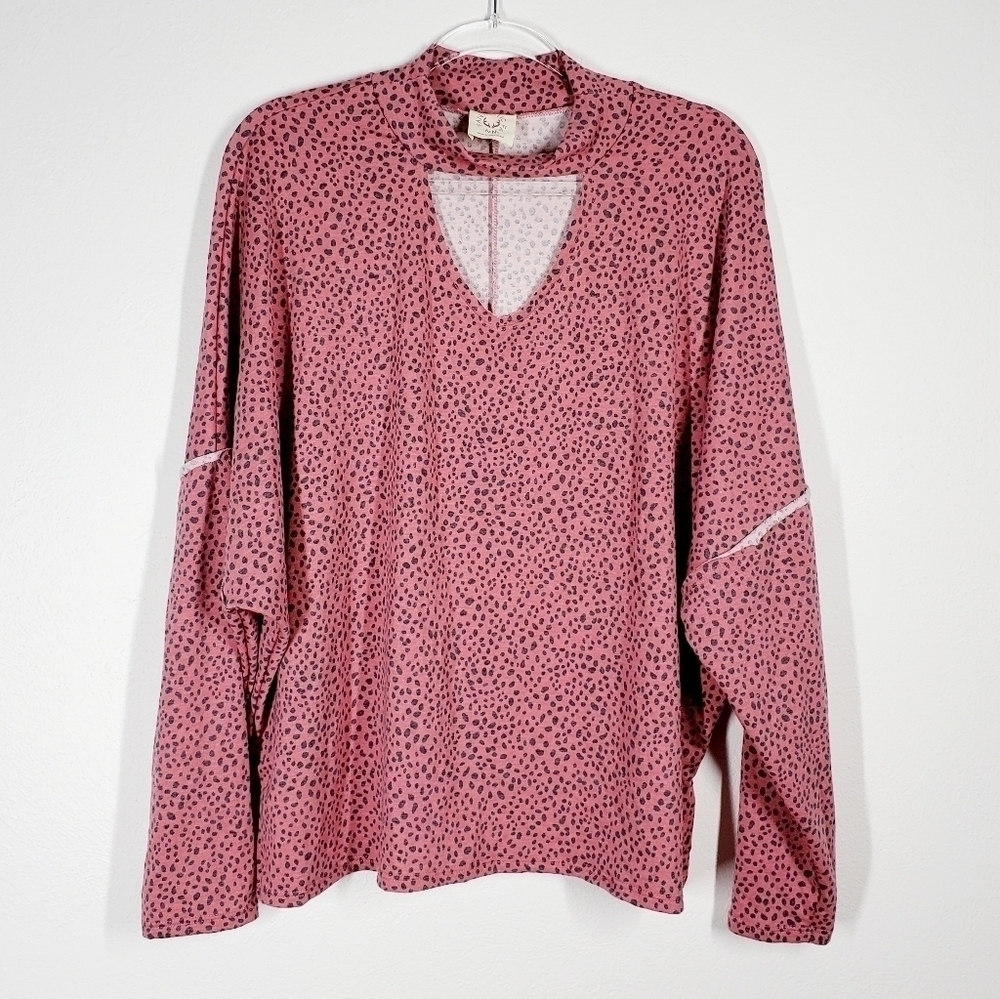 FANTASTIC FAWN LEOPARD PRINT TOP